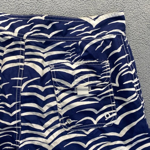 Vineyard Vines Baord Shorts Mens 30 Blue White Gull Wing Silhouette Bathing Suit - Picture 7 of 14
